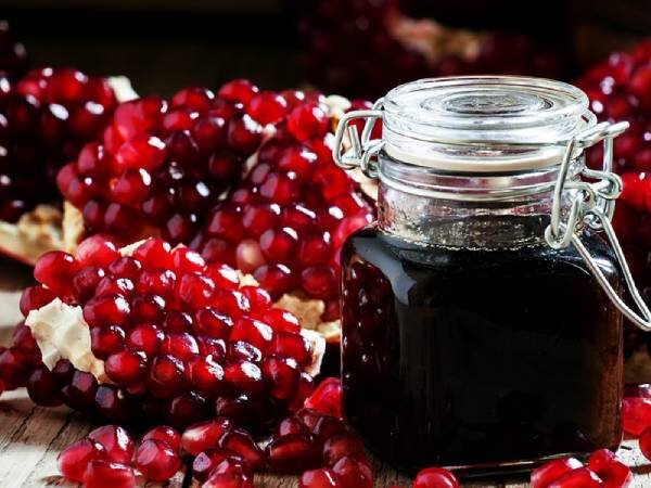 ارزش صادرات یک بشکه کنسانتره انار، بیشتر از نفت! ارزش صادرات یک بشکه کنسانتره انار، بیشتر از نفت!