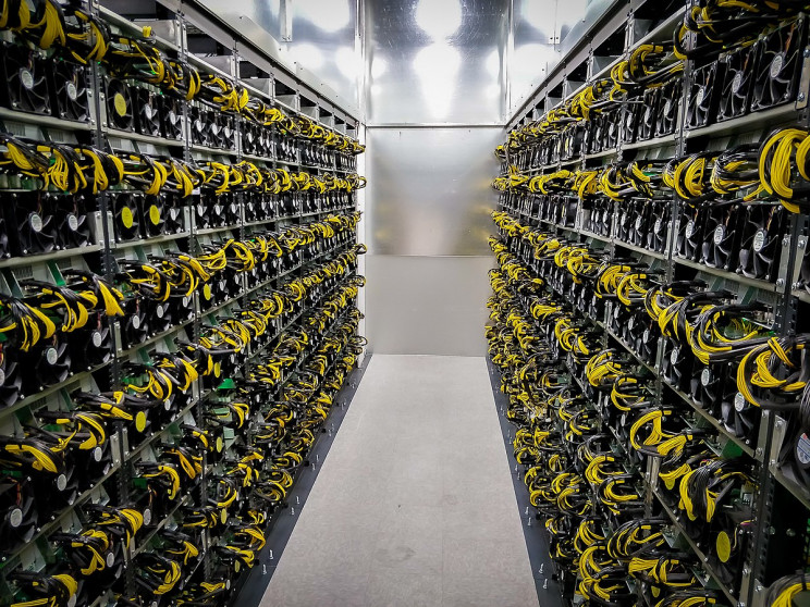 ساخت اولین "ساختمان کریپتو" در جهان مجهز به مزرعه استخراج بیت‌کوین