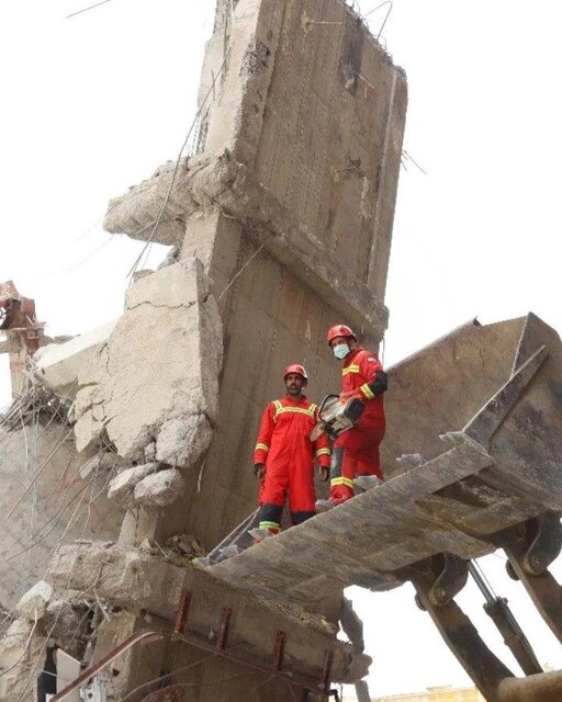 استفاده از تجربیات پلاسکو در متروپل / تشریح اقدامات آتشنشانان تهرانی در آبادان