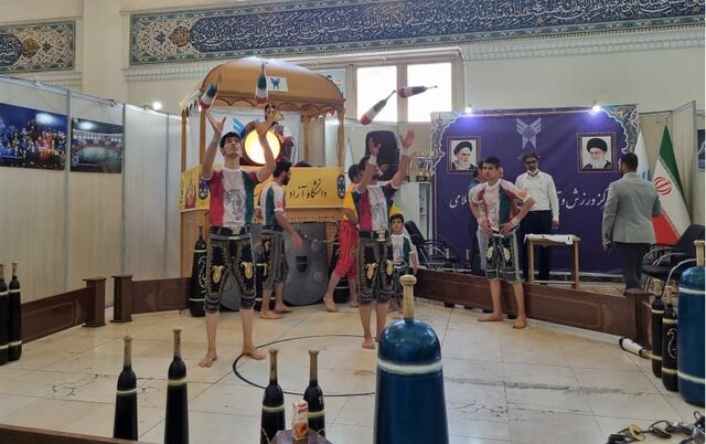 عرضه تجهیزات پیشرفته صنعتی و پزشکی و رباتهای همهکاره در نمایشگاه "عصر امید"