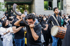 مراسم یادبود جانباختگان فاجعه متروپل آبادان