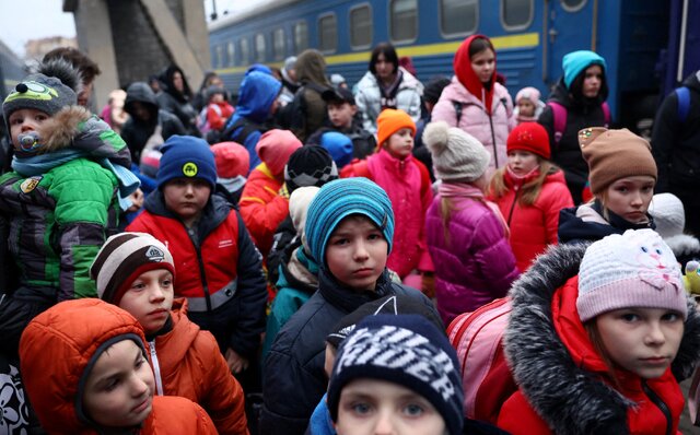 قانونگذار روس: ۷۰۰ هزار کودک از اوکراین به روسیه منتقل شده‌اند