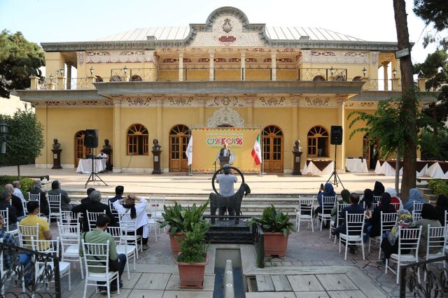 دورهمی ۴ نسل از کارتونیستها در عینالدوله