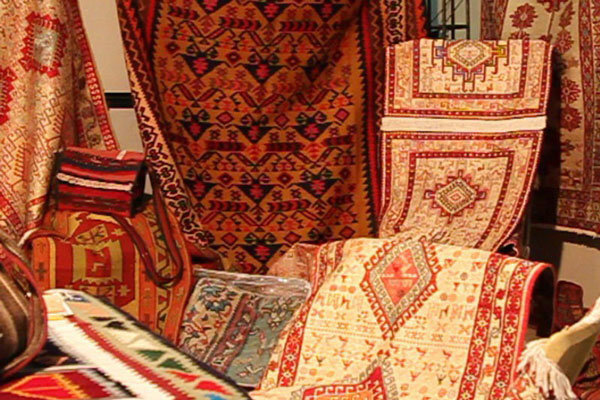 عکس تزیینی است اعلام آمادگی صنایع دستی فارس برای حضور در جامجهانی قطر