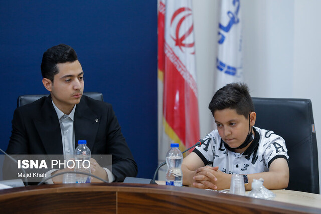 کارت هوشمند سلامت ایران در سایت MIT/حذف آفلاین دفترچههای بیمه امکانپذیر شد