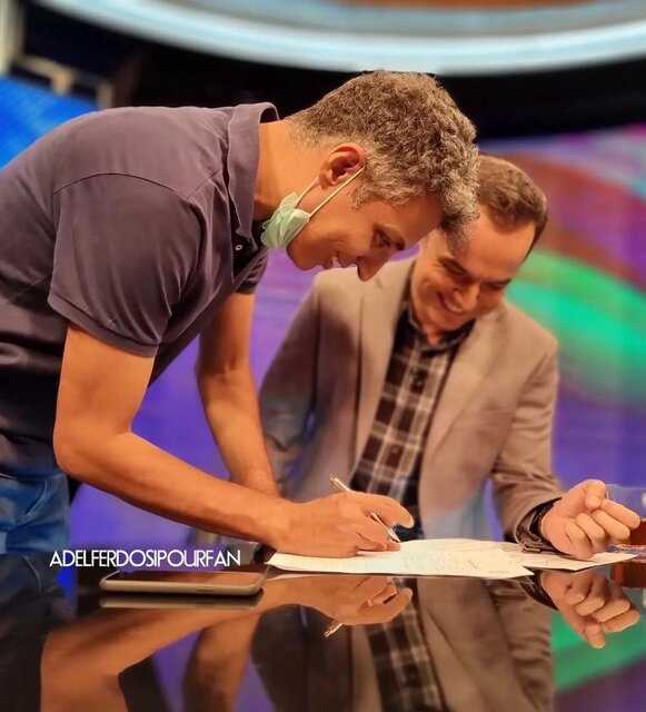 تصاویری از پشت صحنه آخرین «فوتبال ۱۲۰» فردوسی پور