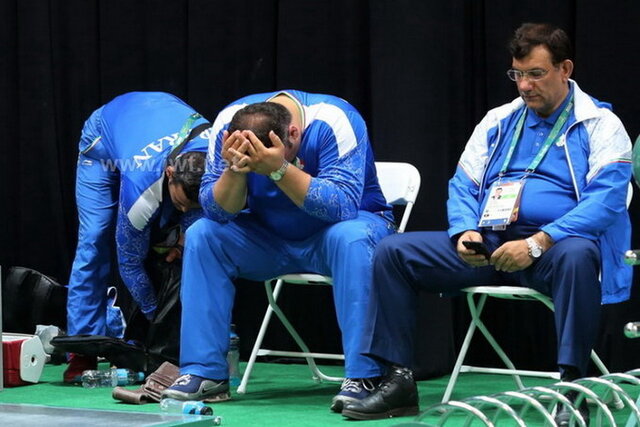 علی مرادی: نمی روم!/ حرفهای سلیمی تشویق به شورش است علی مرادی: نمی روم!/ حرفهای سلیمی تشویق به شورش است