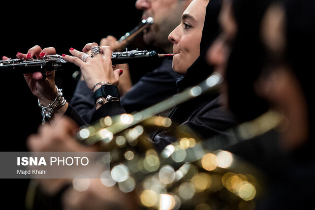 لطفا حین اجرا دست نزنید!