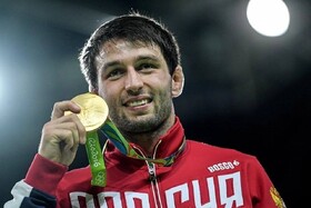 دارنده طلای المپیک و جهان کشتی آزاد روسیه خداحافظی کرد