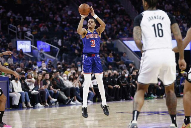 پرتاب باور نکردنی در فینال NBA + ویدئو پرتاب باور نکردنی در فینال NBA + ویدئو