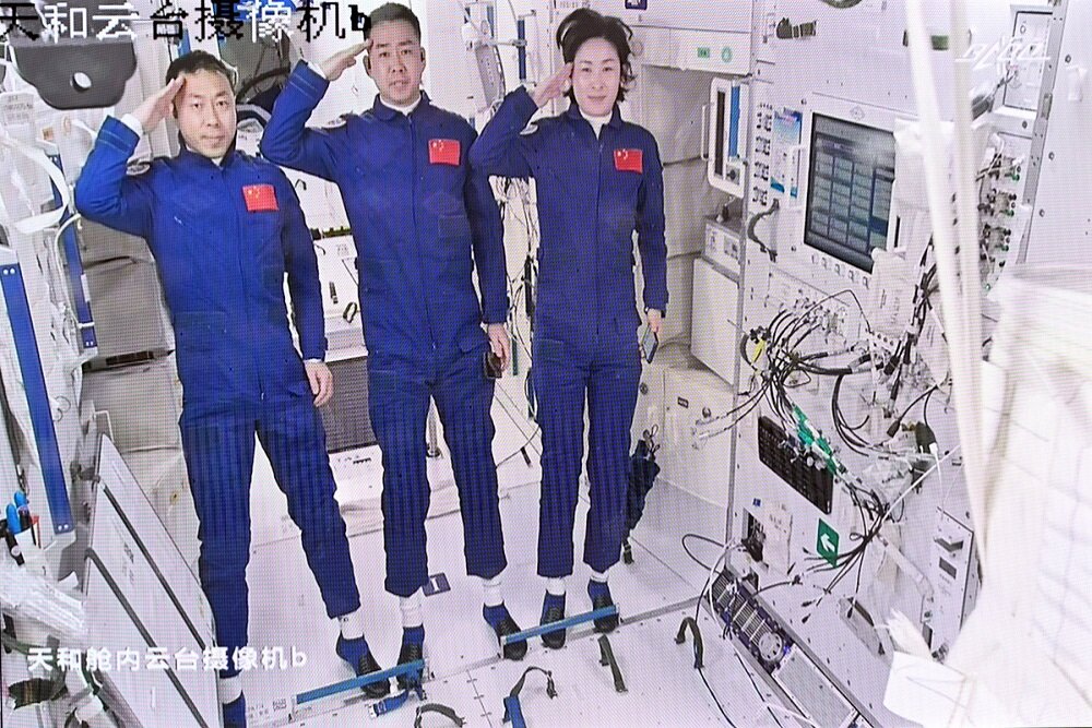 جزییات اقامت ۶ ماهه چینی‌ها در فضا