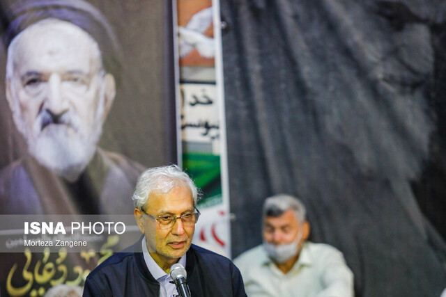 مراسم وداع با پیکر حجت الاسلام دعایی در حسینیه جماران برگزار شد