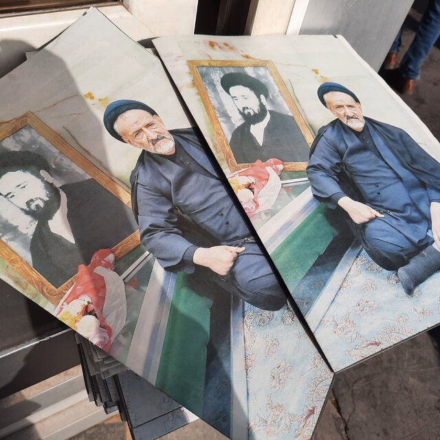 مراسم تشییع پیکر سیدمحمود دعایی در حال برگزاری است