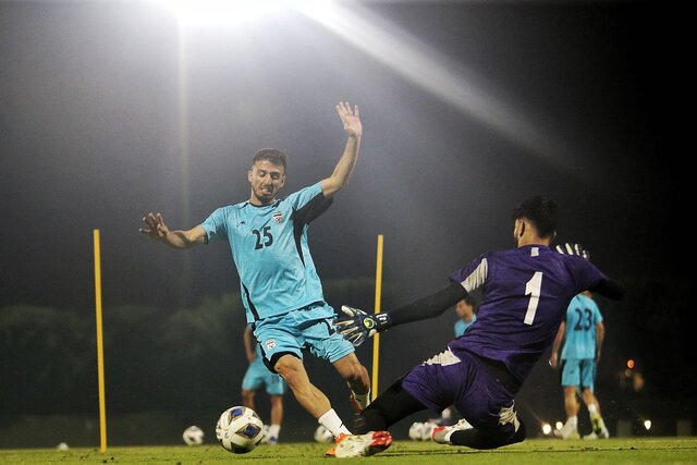 امید ایران به ساق پای شماست