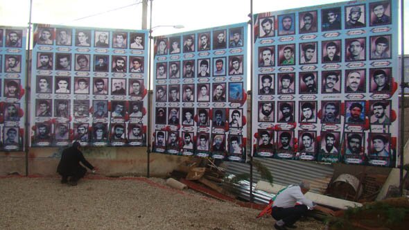 وقتی ایوان رنگ خون گرفت وقتی ایوان رنگ خون گرفت