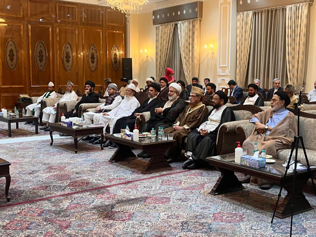دیدار وزیر خارجه کشورمان با جمعی از علمای مسلمان هند