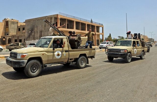 بازگشت آرامش به طرابلس لیبی پس از درگیریهای مسلحانه شدید بازگشت آرامش به طرابلس لیبی پس از درگیریهای مسلحانه شدید