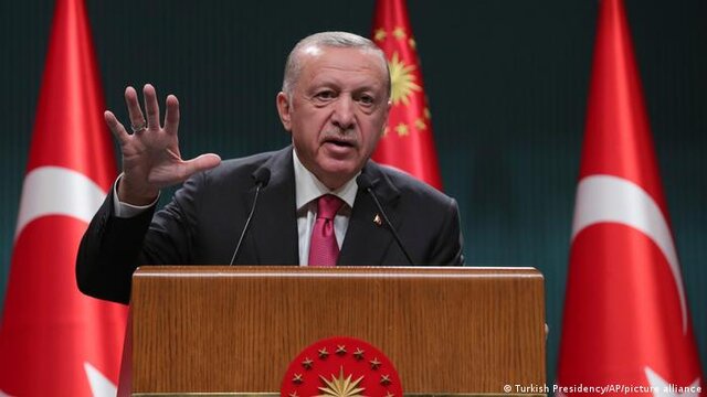 اردوغان: موضع ما ثابت است، مگر آنکه فنلاند و سوئد با تروریسم مقابله کنند