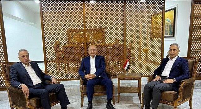 توافق رؤسای سه گانه عراق برای حل واقع بینانه بحران سیاسی این کشور توافق رؤسای سه گانه عراق برای حل واقع بینانه بحران سیاسی این کشور