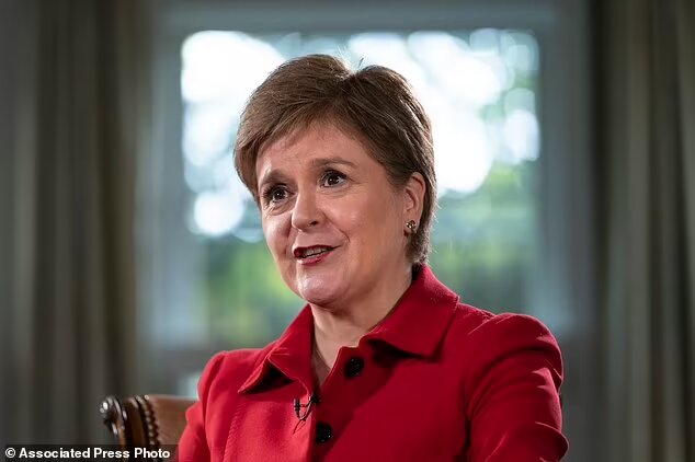 رهبر اسکاتلند کمپین دومین همه‌پرسی استقلال از بریتانیا را آغاز می‌کند
