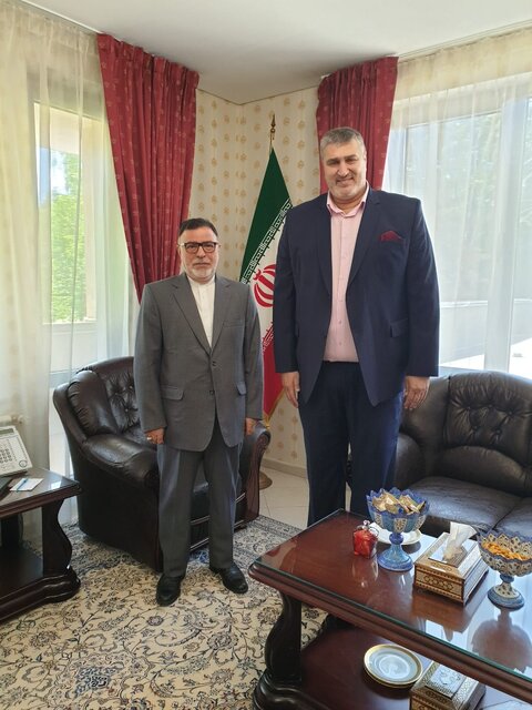 سفیر ایران با رییس فدراسیون والیبال بلغارستان دیدار کرد