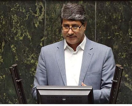 رضایی: بهبود وضعیت معیشتی مردم باید اولویت دولت در سال سوم باشد رضایی: بهبود وضعیت معیشتی مردم باید اولویت دولت در سال سوم باشد