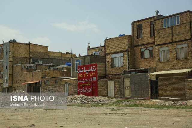 عکس آرشیوی است. ۱۴ درصد از سکونتگاههای غیر رسمی در منطقه ۷ شهرداری مشهد قرار دارد
