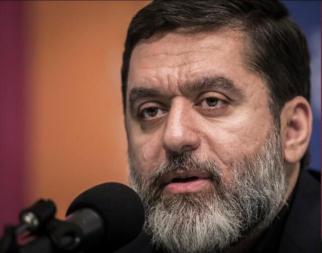 همکاری سیدمحمود رضوی با ابراهیم حاتمیکیا در سریال «موسی» همکاری سیدمحمود رضوی با ابراهیم حاتمیکیا در سریال «موسی»