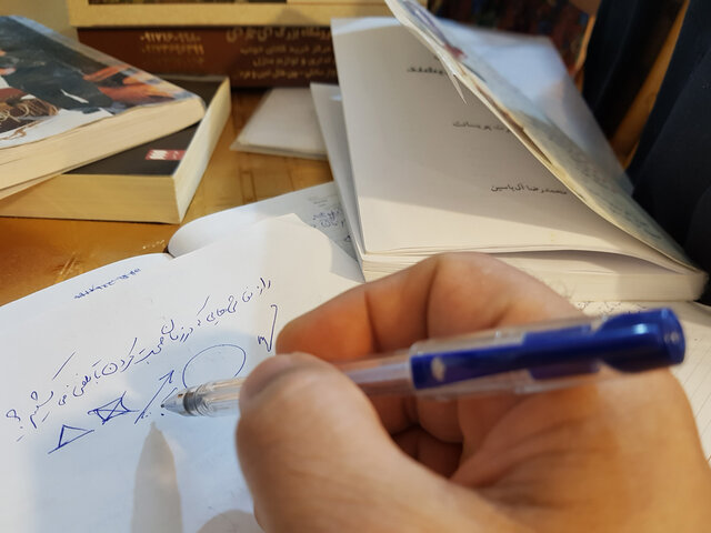 خطخطی کردن؛ روشی برای بیان احساسات خطخطی کردن؛ روشی برای بیان احساسات