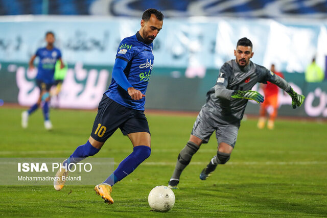 جنگهای نقل و انتقالاتی استقلال و پرسپولیس در دهه اخیر