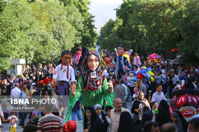 معرفی آثار خیابانی جشنواره تئاتر کودک معرفی آثار خیابانی جشنواره تئاتر کودک
