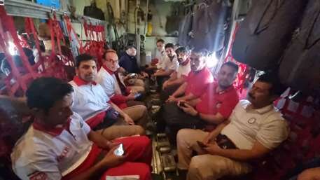 عکس دریافتی از هلال احمر. اعزام امدادگران هلال احمر ایران به افغانستان / افزایش شمار جانباختگان زلزله "خوست" به ۱۵۰۰ نفر