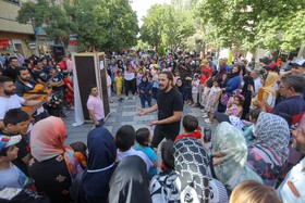 جشنواره بین المللی تئاتر کودک و نوجوان - نمایش خیابانی (شهر کوچولوتر ها) از همدان