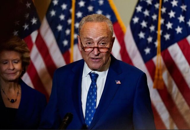 سنای آمریکا تعطیلات سال نو را برای رسیدگی به بودجه اوکراین به تعویق انداخت سنای آمریکا تعطیلات سال نو را برای رسیدگی به بودجه اوکراین به تعویق انداخت