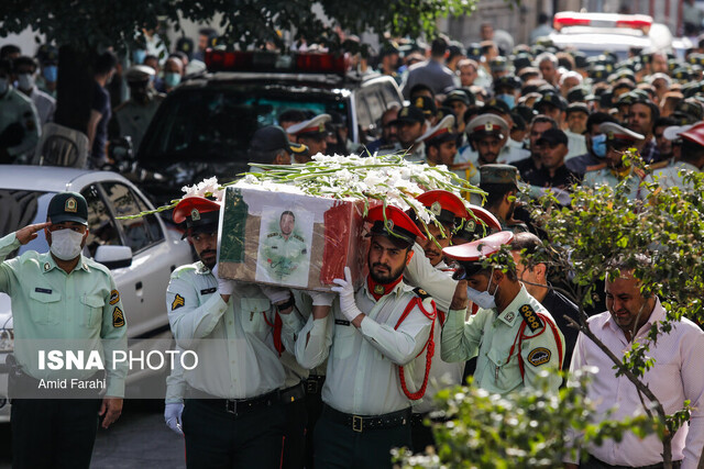 شهید یاسمی پیکر مامور شهید پلیس پایتخت تشییع شد