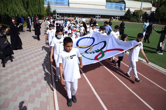 برگزاری مراسم روز المپیک با موضوع المپیک و کودکان 