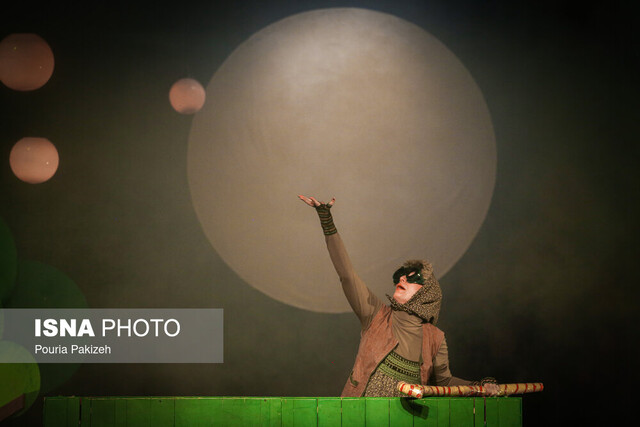 عکس تزیینی است یک جشنواره بینالمللی را بومی نبینیم!