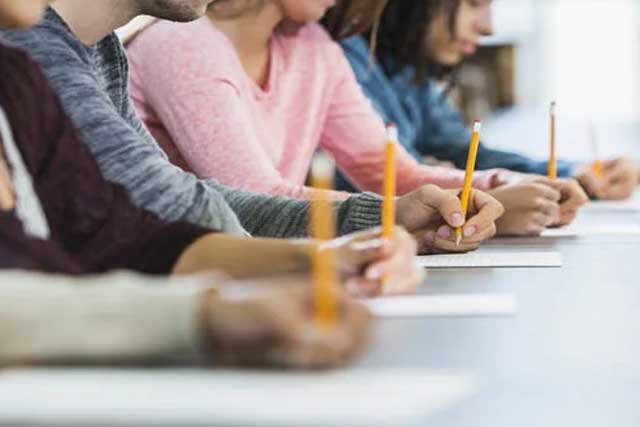 استرس امتحان را چطور کاهش دهیم؟