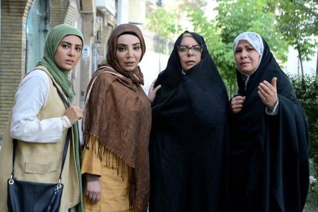 تصاویر جدید از سریال دهنمکی
