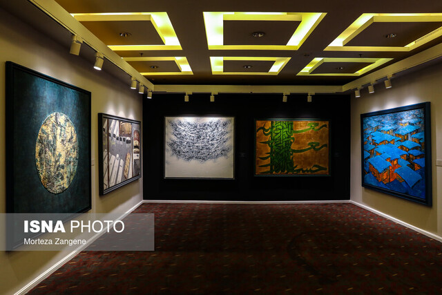 عکس تزیینی است راهنمایی برای گالری گردی در روزهای پایانی هفته