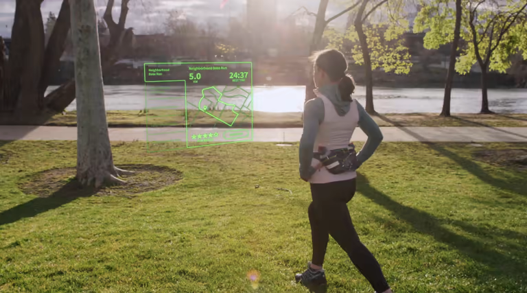 آزمایش نخستین لنز چشمی مجهز به واقعیت افزوده