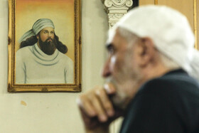  در هر یک از شش گاهنبار، آیین‌های ویژه‌ای برپا می‌شود و مردم میهمانی برگزار می‌کنند تا ثواب بسیار ببرند. پیش از برآمدن آفتابِ روز اول، در هر چهره از گاهان بار، موبدان به همراه دیگر مردم، آیین واژیشت آن گاهنبار را برگزار می‌کنند. چه توانگر و چه بی نوا همه در آن شرکت می‌کنند.