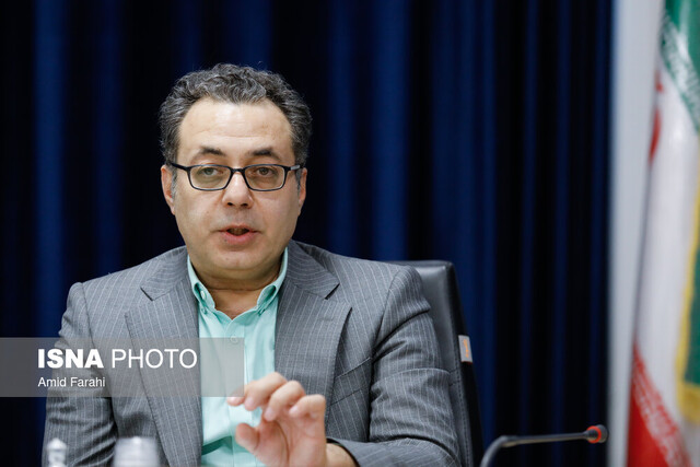 معاون اول رییسجمهور دستوری برای توقف عرضه خودرو در بورس نداده است معاون اول رییسجمهور دستوری برای توقف عرضه خودرو در بورس نداده است