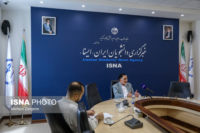 اقتصاد با دستور درست نمیشود/چارهای جز بازگشت وزارت بازرگانی نداریم