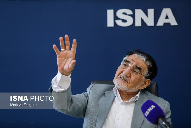 اقتصاد با دستور درست نمیشود/چارهای جز بازگشت وزارت بازرگانی نداریم