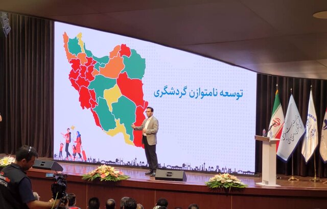 فضای مجازی را غیرقانونی و گناه میدانند