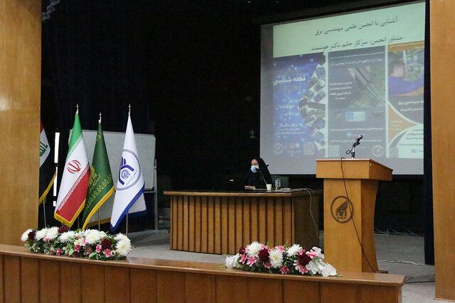 آشنایی دانشآموزان هنرستانی با رشته مهندسی برق دانشگاه امام رضا (ع)