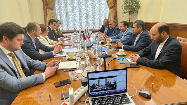 توافق ایران و روسیه برای توسعه همکاری‌های پولی و بانکی