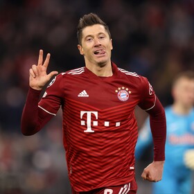 اکیپ: لواندوفسکی همچنان گزینه نخست PSG است 