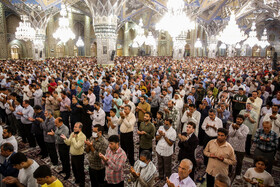 نماز عید قربان در حرم مطهر رضوی اقامه شد